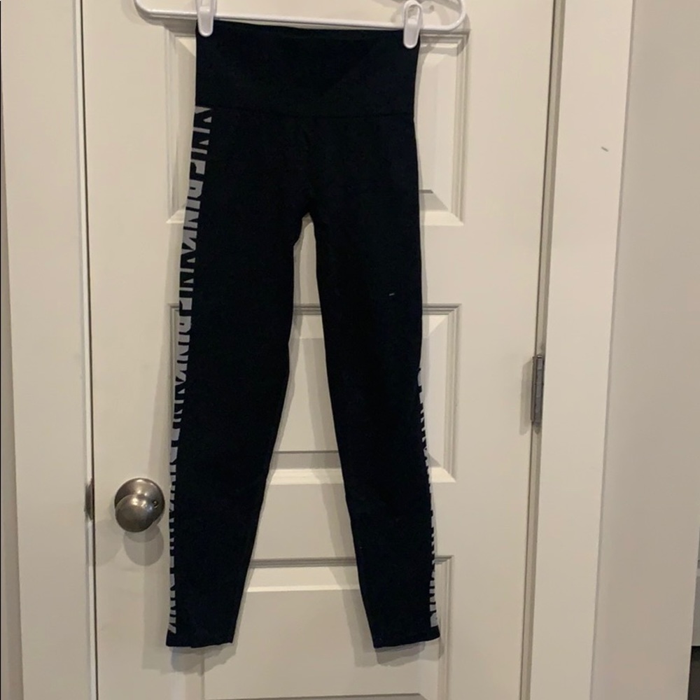 Pink brand leggings